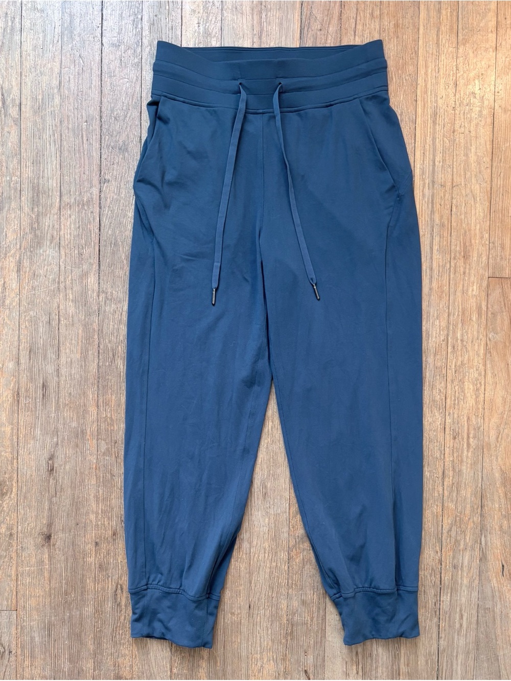 Lululemon Blue High-Rise Cropped Jogger Pants ~ sz 4
